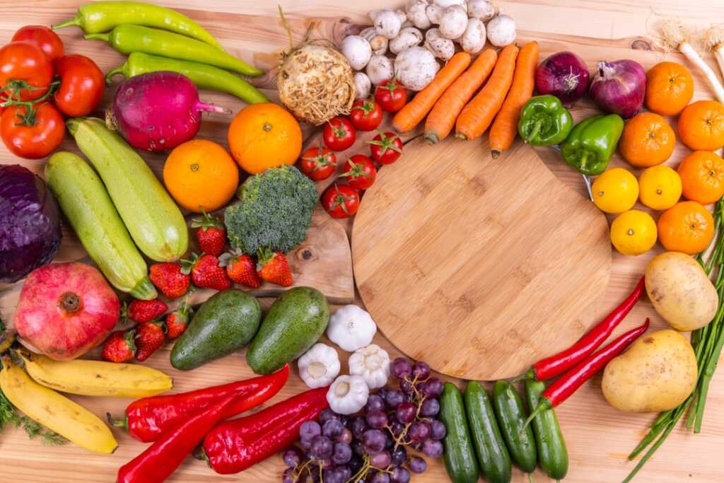 Calculadora de calorías y macros para recetas 1 Ingredientes frescos variados para calcular calorías y nutrientes de recetas