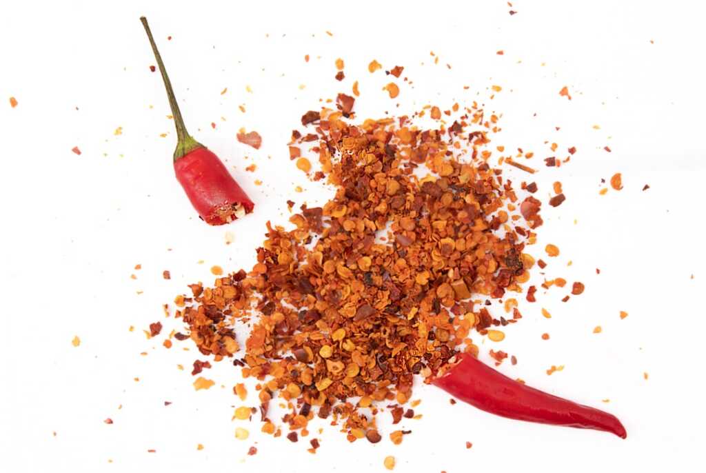 Harissa casera: receta tradicional tunecina paso a paso 2 Especias y chile rojo para preparar harissa casera